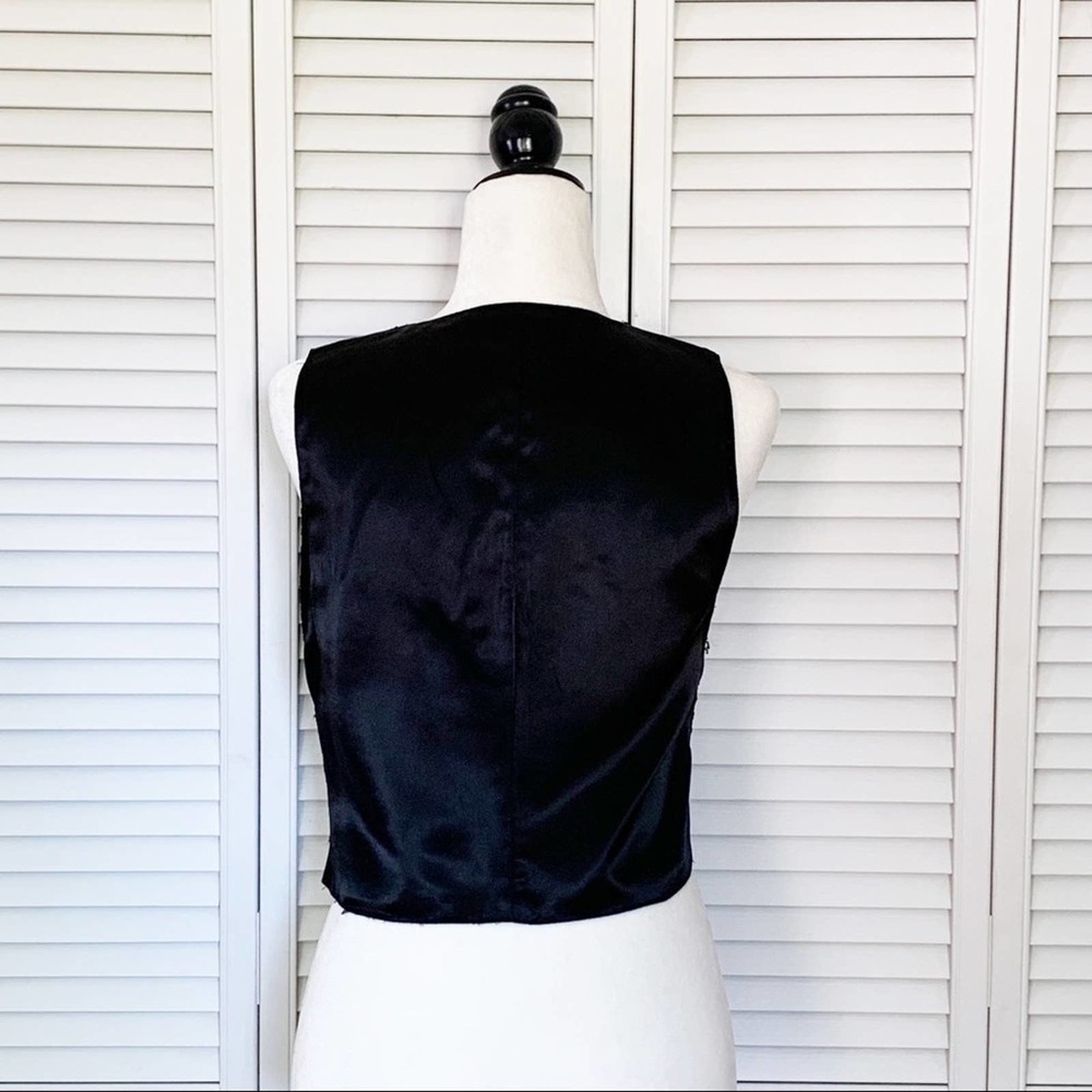 Vintage Black Lace Vest - Picture 6 of 7